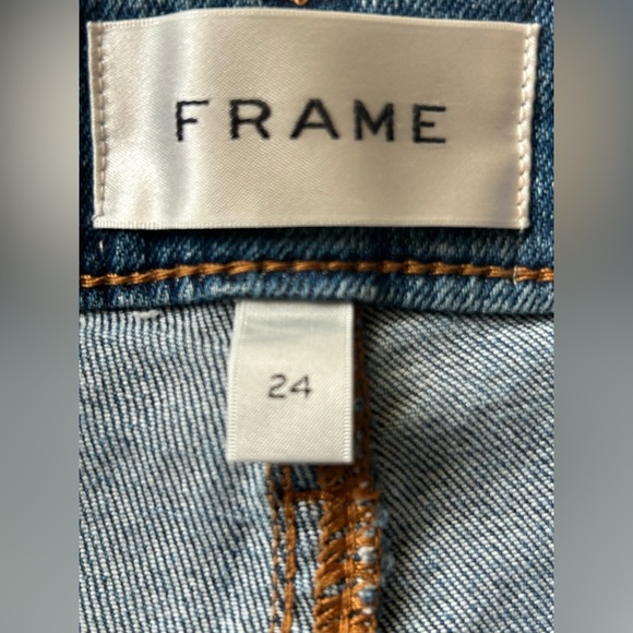 FRAME Reboot Crop Lover Light Wash Straight Leg Jeans High Rise Quiet Luxury 24 - Picture 4 of 6